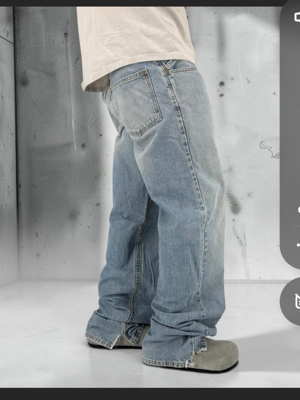 Levi's Light Blue Relaxed Fit Men’s Jeans